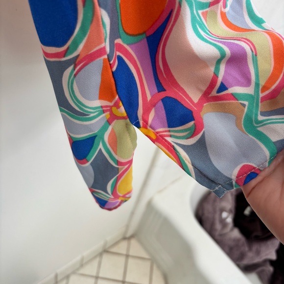 The Blue Door Boutique First Love Floral Women's Tunic - Picture 7 of 8